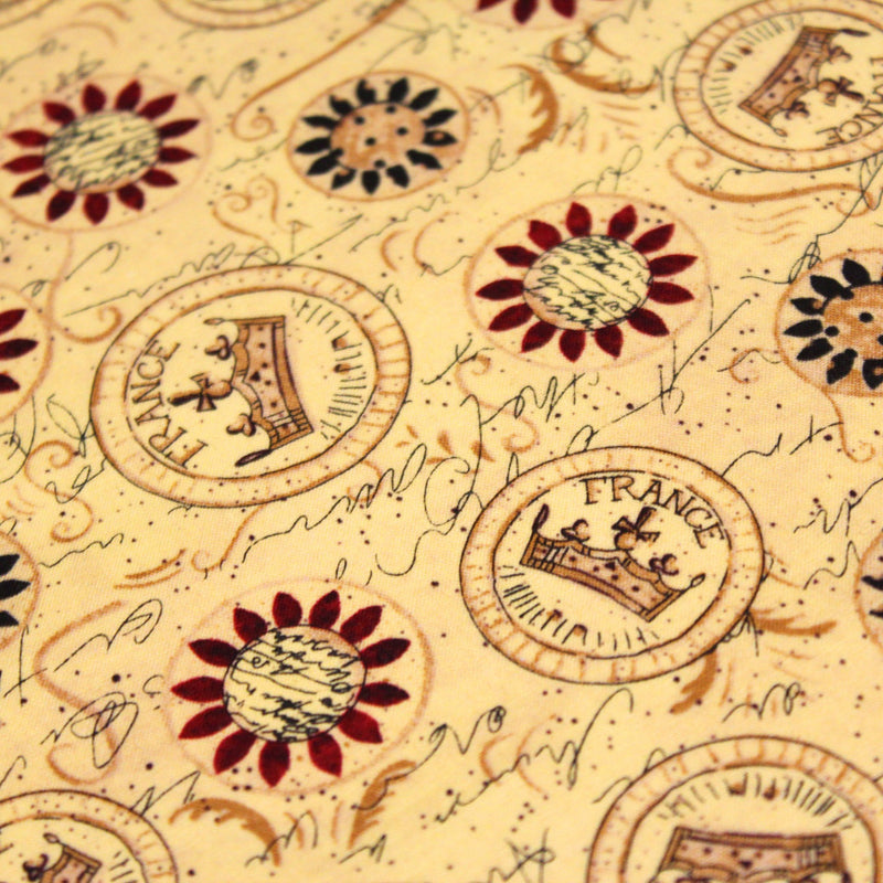 Tissu popeline de coton LE SCEAU DU ROI DE FRANCE, sceaux, couronnes et fleurs, tons jaune blés - tissuspipi.com