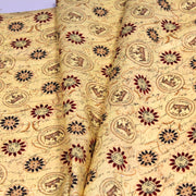 Tissu popeline de coton LE SCEAU DU ROI DE FRANCE, sceaux, couronnes et fleurs, tons jaune blés - tissuspipi.com